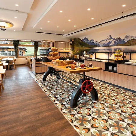 Jungfrau Lodge, Annex Crystal-3
