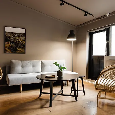 Rey Apartments-3