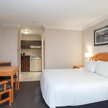 Sandman Hotel Revelstoke-2