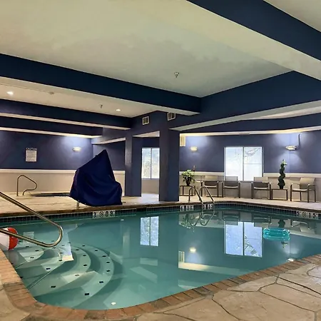 Holiday Inn Express Boonville By Ihg-2