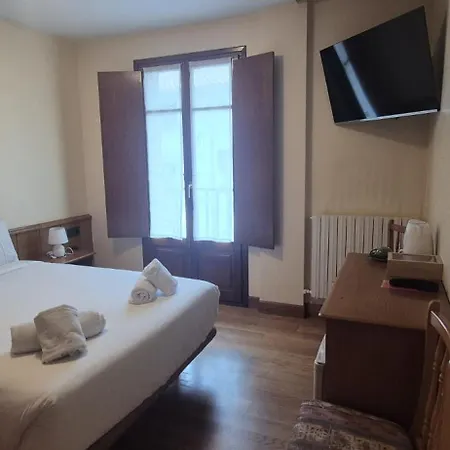 Hostal Musunzar-2
