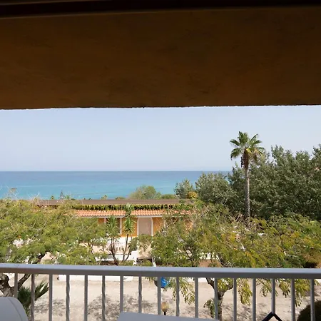 Cala Petrosa Resort-2