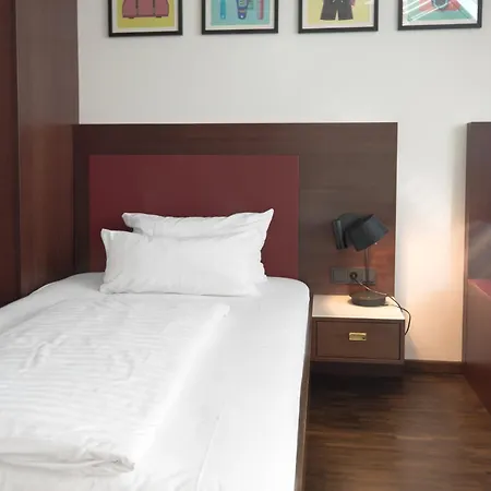 Garner Hotel Frankfurt - Palmengarten By Ihg-3