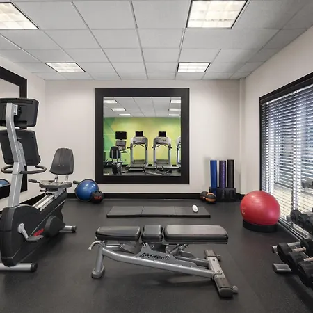 Holiday Inn Hotel & Suites Overland Park-West By Ihg-2