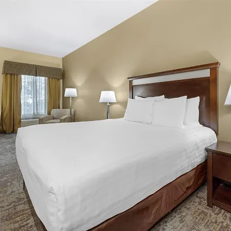 Best Western Plus Prairie Inn-3