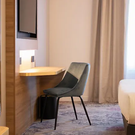 Brit Hotel Cahors Centre - Le Valentre-3