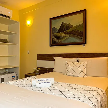 Hotel Monólitos-3