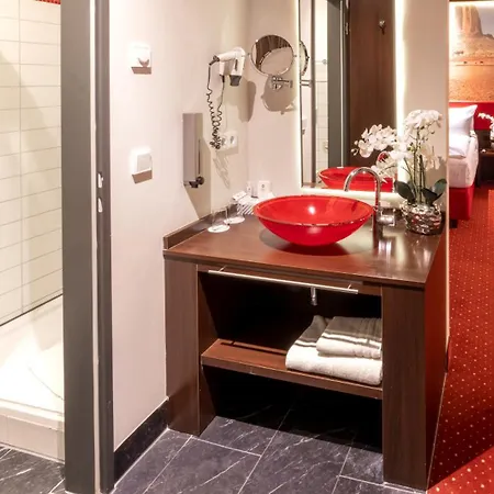 Best Western Plus Plaza Berlin Kurfuerstendamm-3