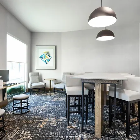 Hyatt Place Salt Lake City Downtown / The Gateway-3