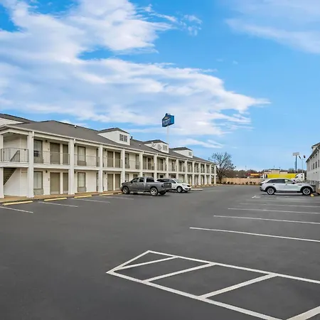 Baymont By Wyndham Tuscaloosa-2
