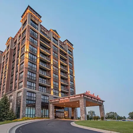 Shoreline Inn & Conference Center, An Ascend Collection Hotel-3