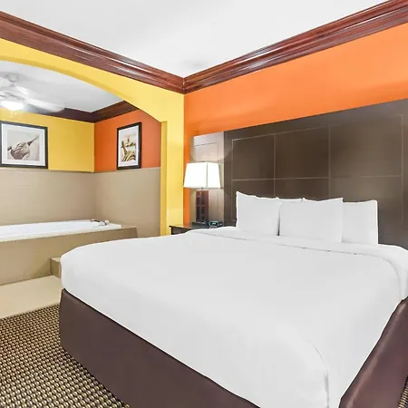 Comfort Suites Lake Jackson Clute-2