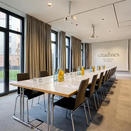 Citadines City Centre Frankfurt-3