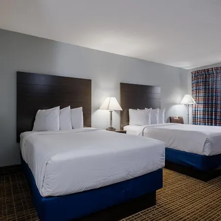 Baymont By Wyndham Louisville Airport South-3