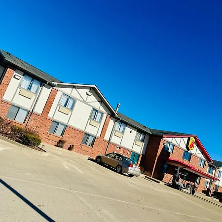 Super 8 By Wyndham Warrenton-3