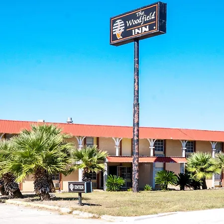Woodfield Inn & Suites Hotel O, Yoakum Tx 111-3