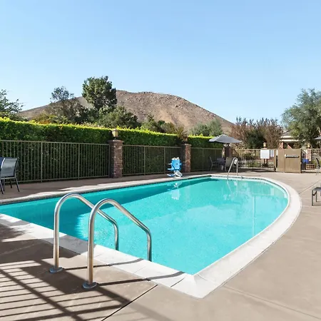 Fairfield Inn & Suites Riverside Corona/Norco-2