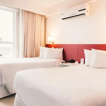 Ramada Hotel & Suites Campos Pelinca-3