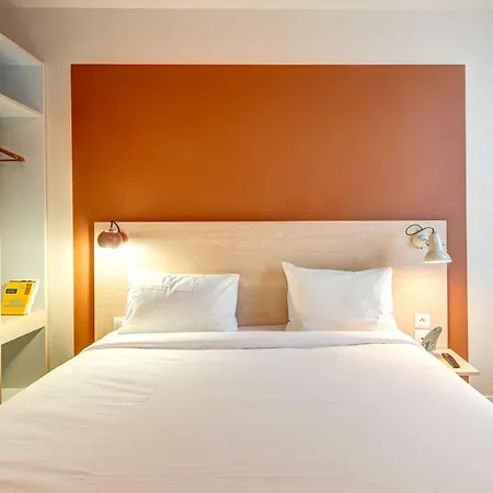 Hotel Paris Saint-Ouen-3