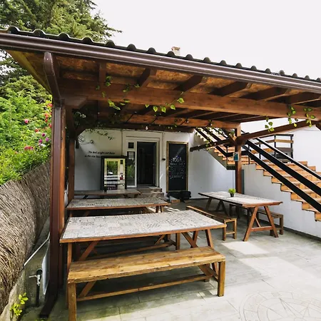 Loredo Surf House-2