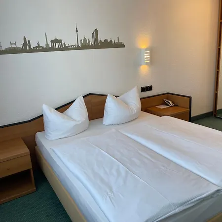 LAT Hotel&Apartmenthaus Berlin-3