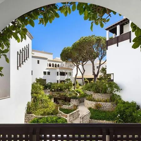Pine Cliffs Ocean Suites, A Luxury Collection Resort & Spa, Algarve-3