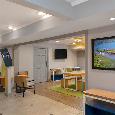 Spark By Hilton Chincoteague Island-3