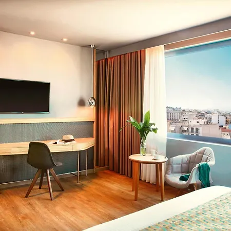 Zeus Wyndham Grand Athens-2