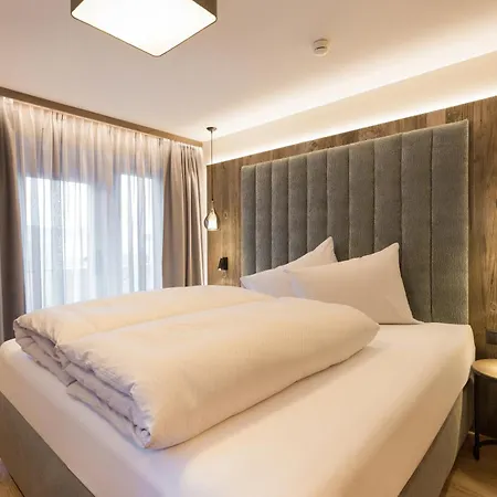 Hotel Garni Landhaus Platzer-2