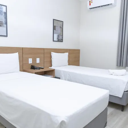Hotel Equinocios Executive-3