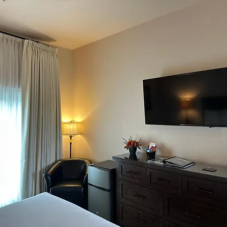 Resort At Eagle Point Golf Club Lodging-2