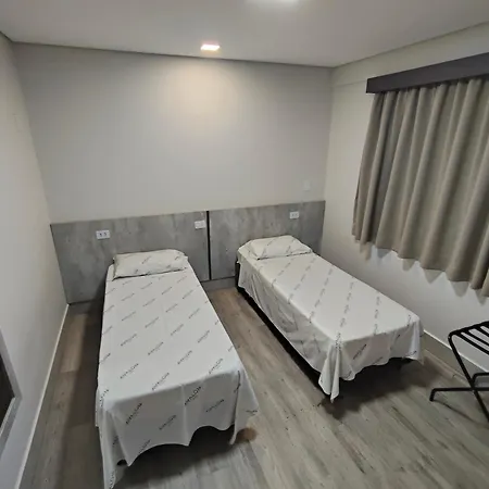 Hotel Avalon Maringá Econômico-2