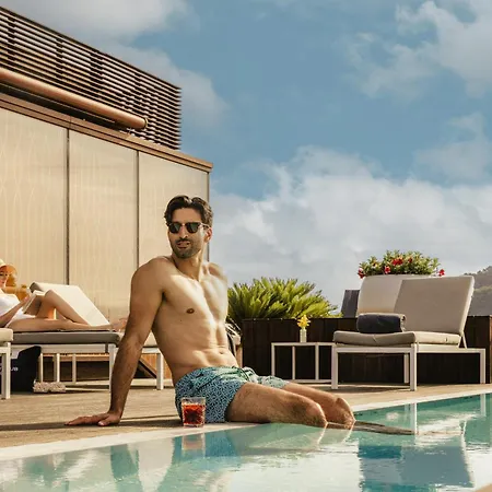 Lasala Plaza Hotel - Adults Only-2