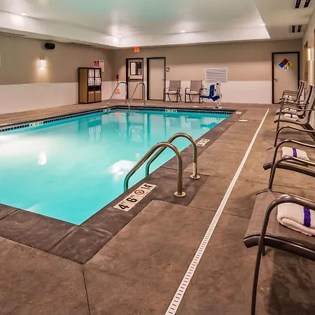 Best Western Premier Des Moines-Ankeny Hotel-2