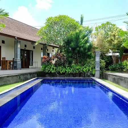 Lilis Cempaka Mas Guesthouse-3