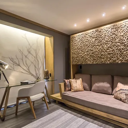 Wood Hotel-3