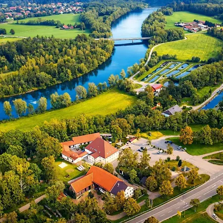 Landhotel Römerkessel-2