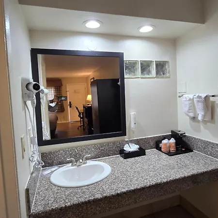 Quality Inn Escondido San Diego North County-2