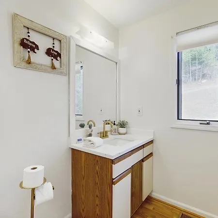 Cool River Condo I-3