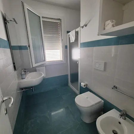 Pali'S Rooms & Lodges-3