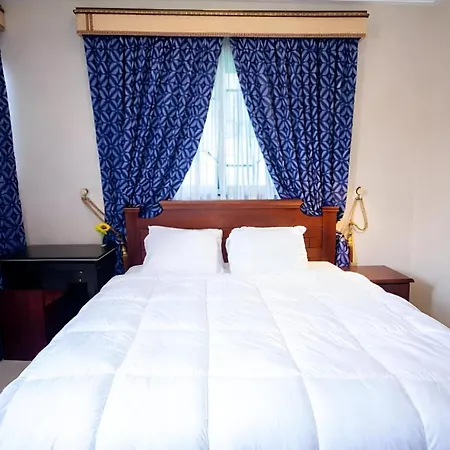 Aduk Guest House Airport City Accra-3