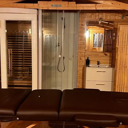 Roulotte Natiraa avec sauna et piscine-2