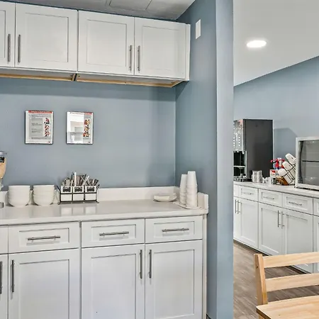 Baymont By Wyndham Ocala Suites-2