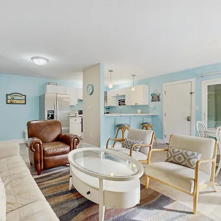 Gulf Village 108-3