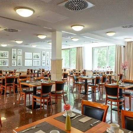 Leonardo Hotel Berlin Ku'Damm-2
