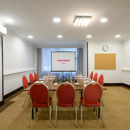 Leonardo Hotel Budapest-3