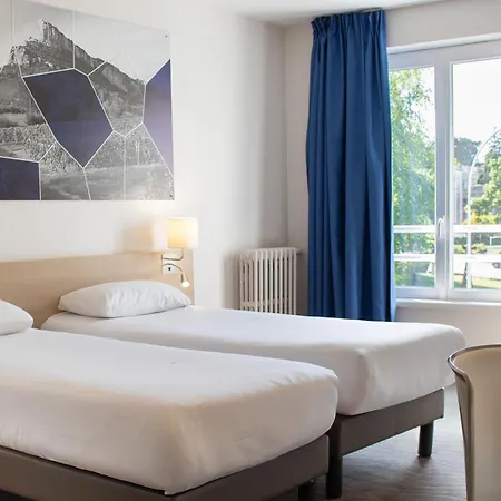 Brit Hotel Mâcon Centre Gare-2