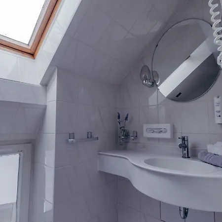 Hotel Schlösschen Sundische Wiese Zingst-2