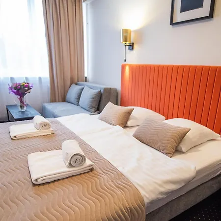 Hotel New Skanpol-2