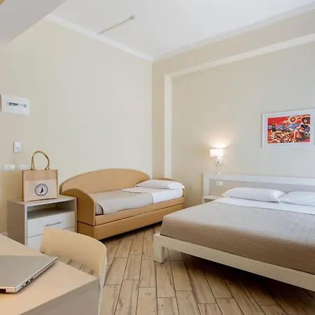 Hotel Lungomare-2
